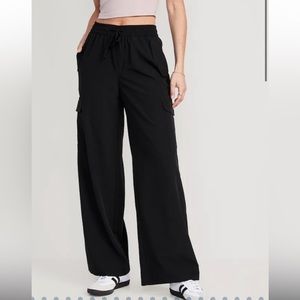 High-Waisted StretchTech Wide-Leg Cargo Pants for Women - Black Large Petite